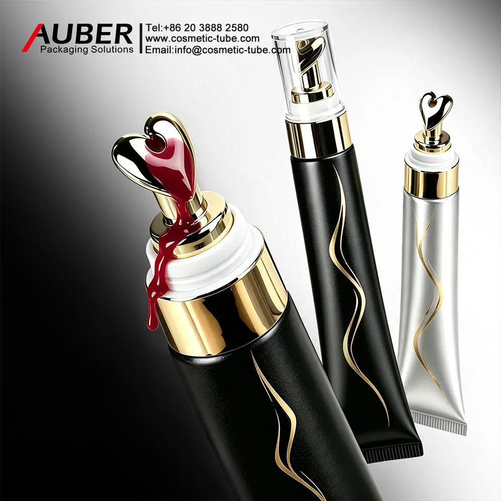 Auber Heart-Shaped Applicator Lip Gloss Tube